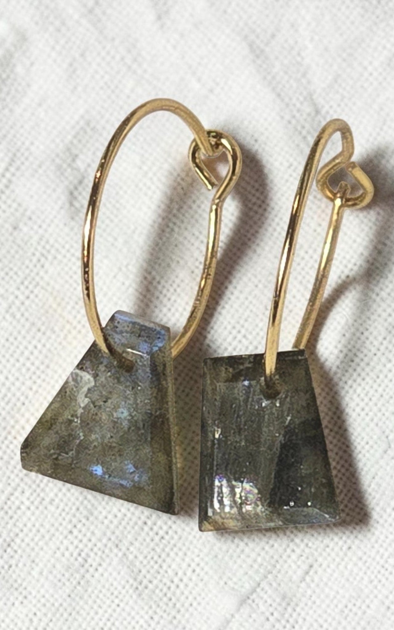 reveriebygemma gold plated huggie earrings featuring geometric labradorite gemstone drops with iridescent flash